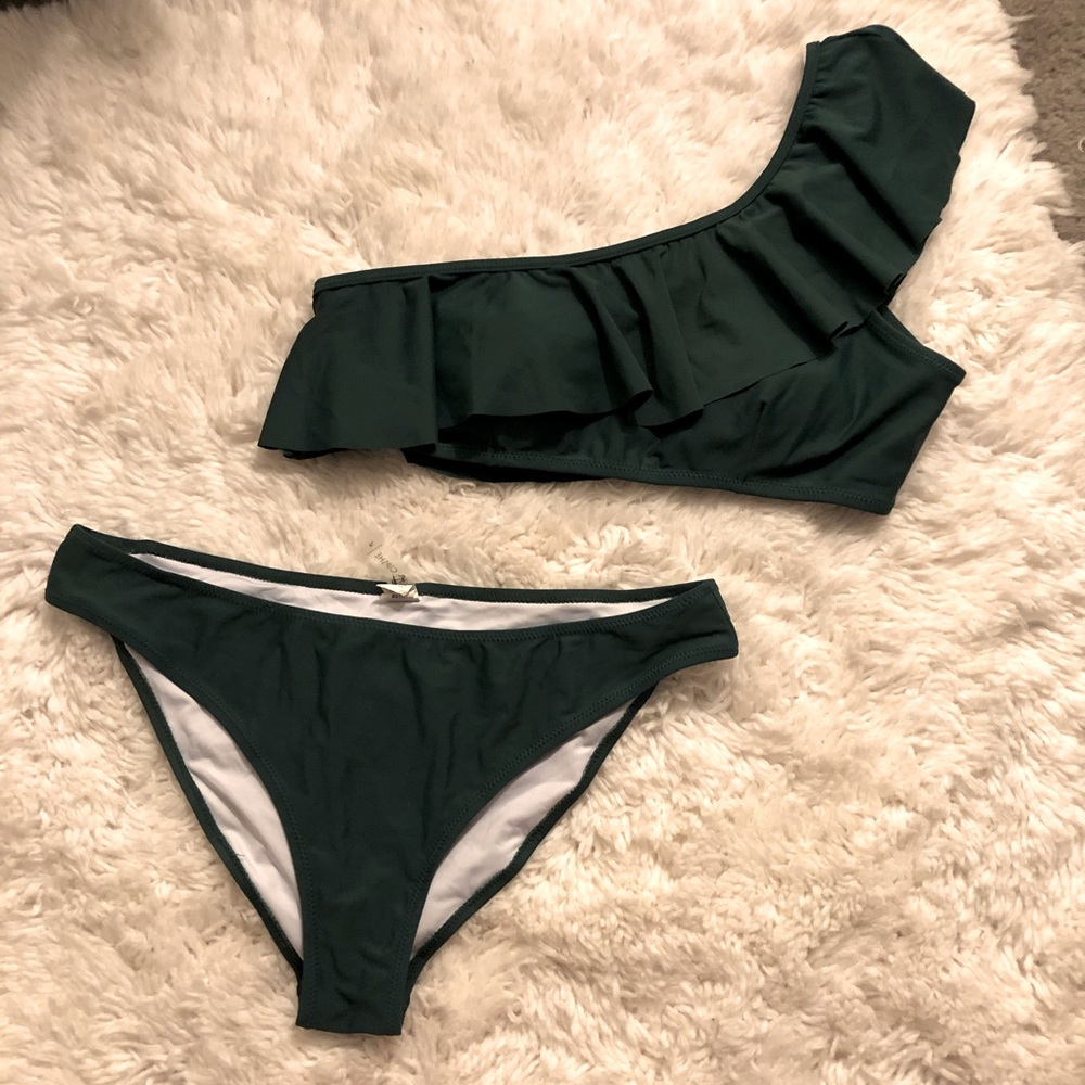One Shoulder Ruffle Bikini
